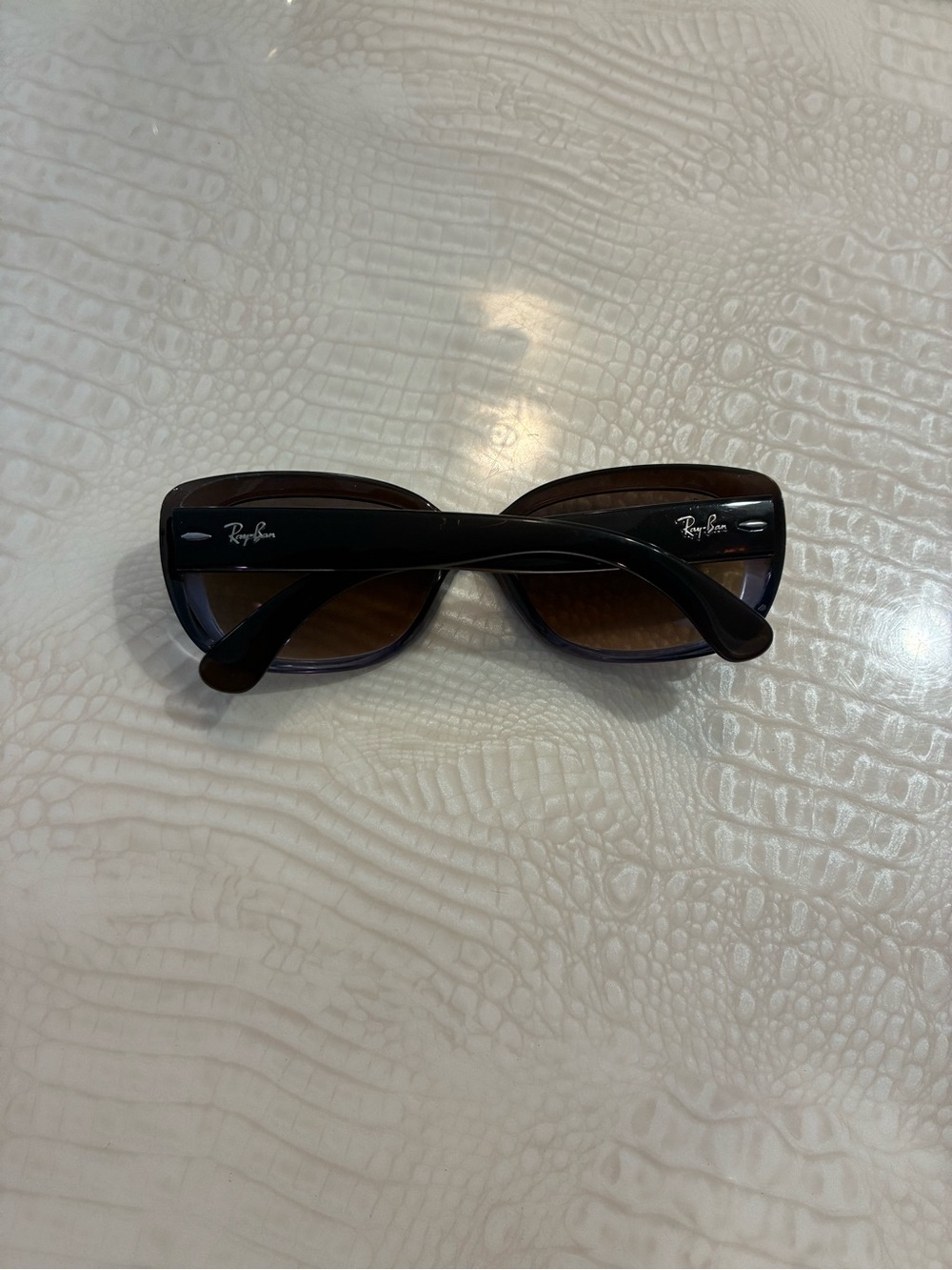 Ray-Ban Brown Gradient Oversized Women's Sunglasses - Picture 2 of 12